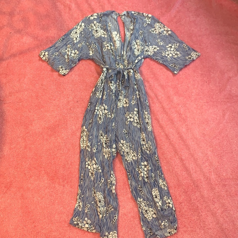 Vici Collection Collective Concepts Blue Floral Romper Small